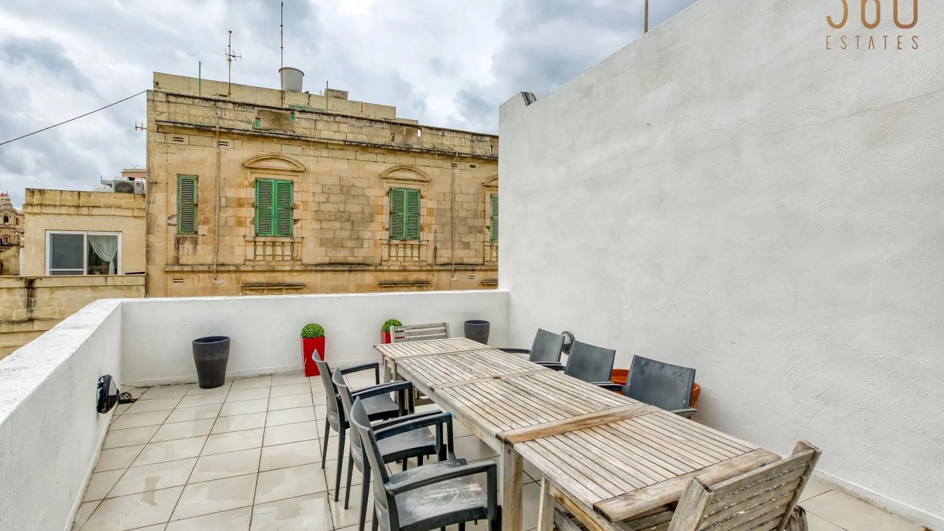An Amazing 2Br Home With A Special Private Rooftop By 360 Estates Sliema Case de vacanță