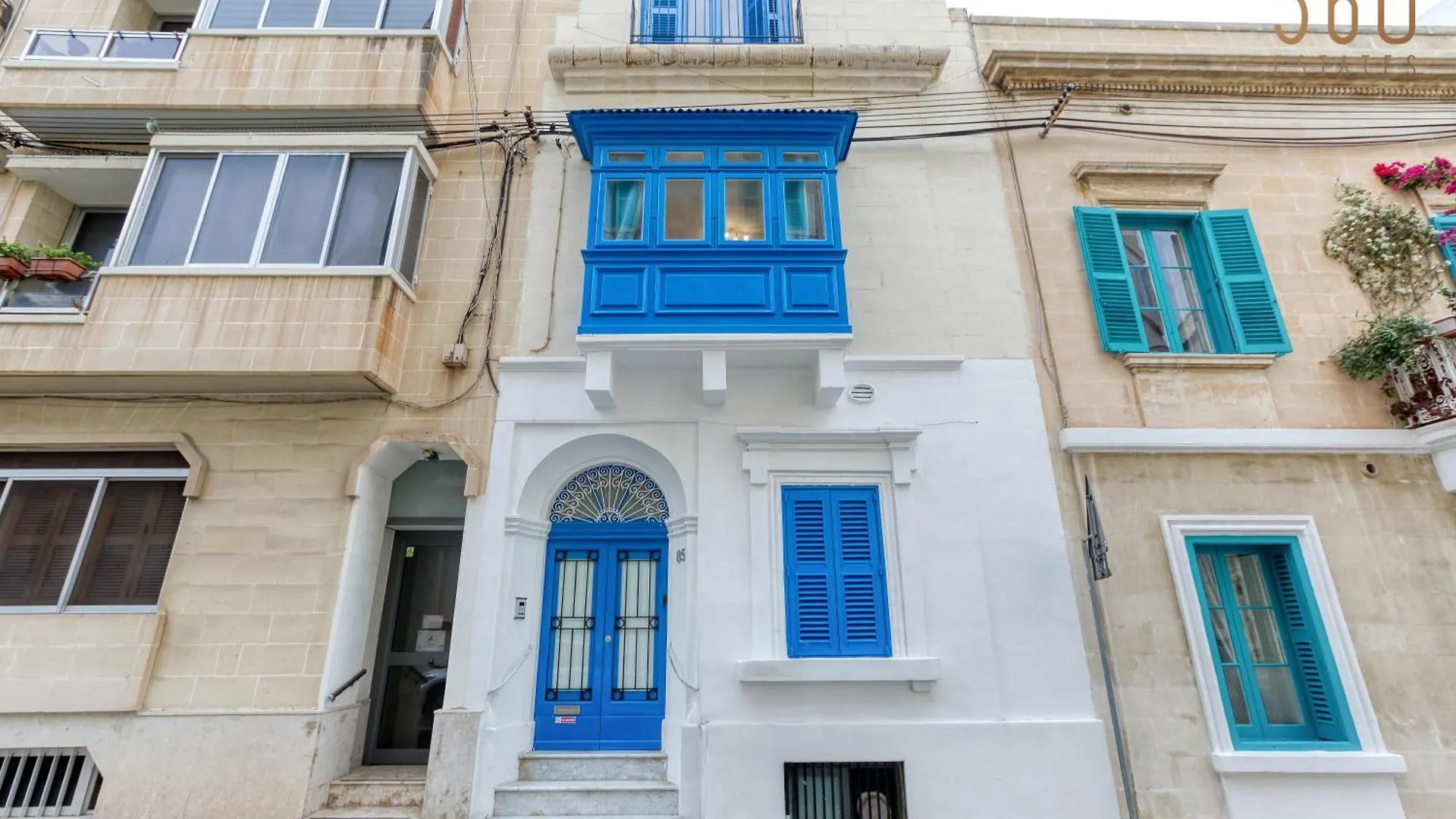 An Amazing 2Br Home With A Special Private Rooftop By 360 Estates Sliema