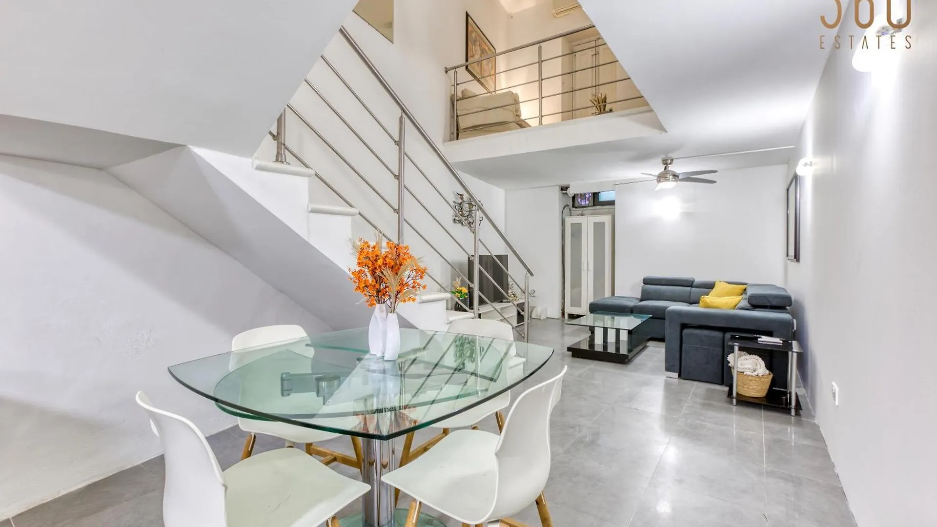 Case de vacanță An Amazing 2Br Home With A Special Private Rooftop By 360 Estates Sliema